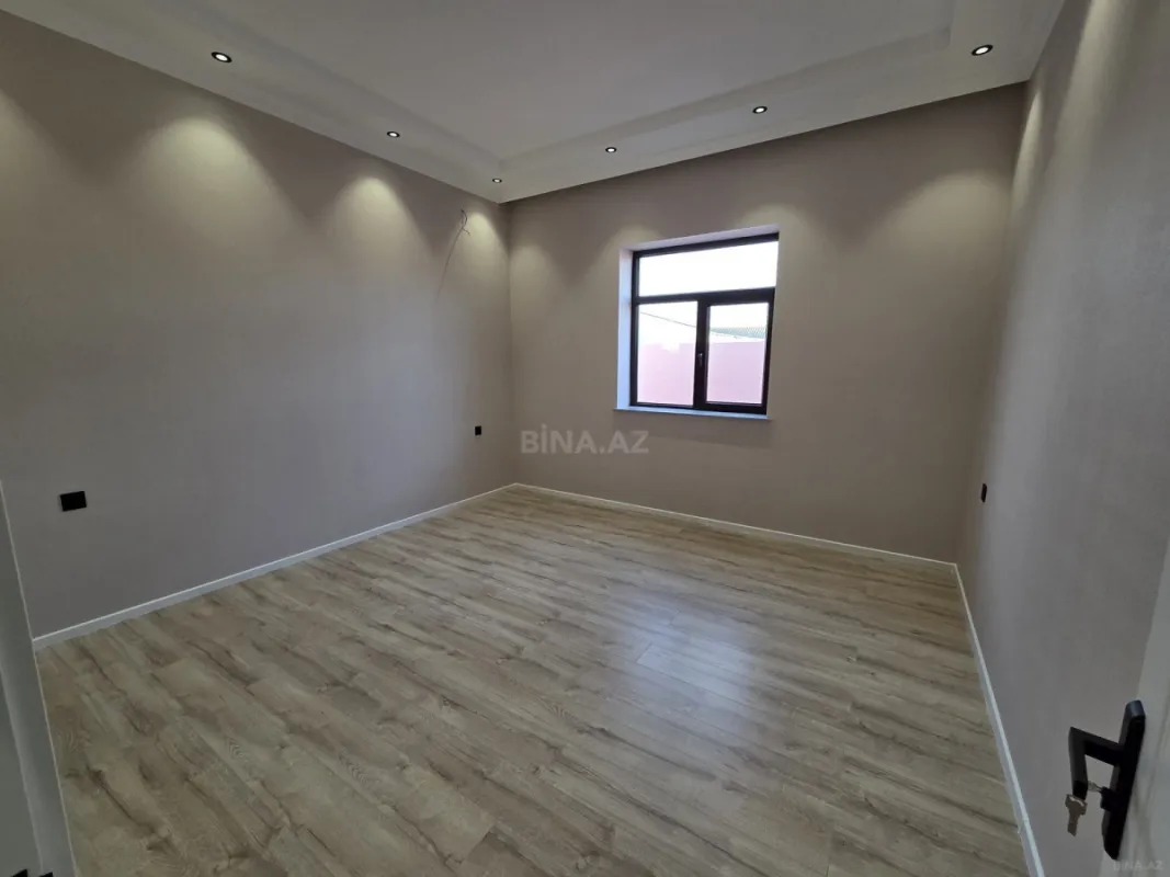 Satılır 4 otaqlı həyət evi 120 m²