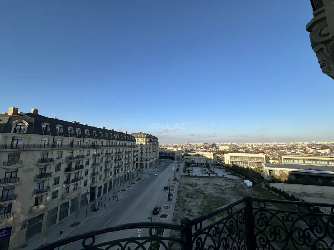 Satılır 3 otaqlı mənzil 120 m²