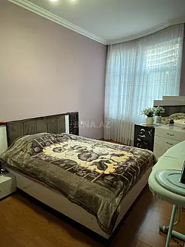 Satılır 3 otaqlı mənzil 107 m²