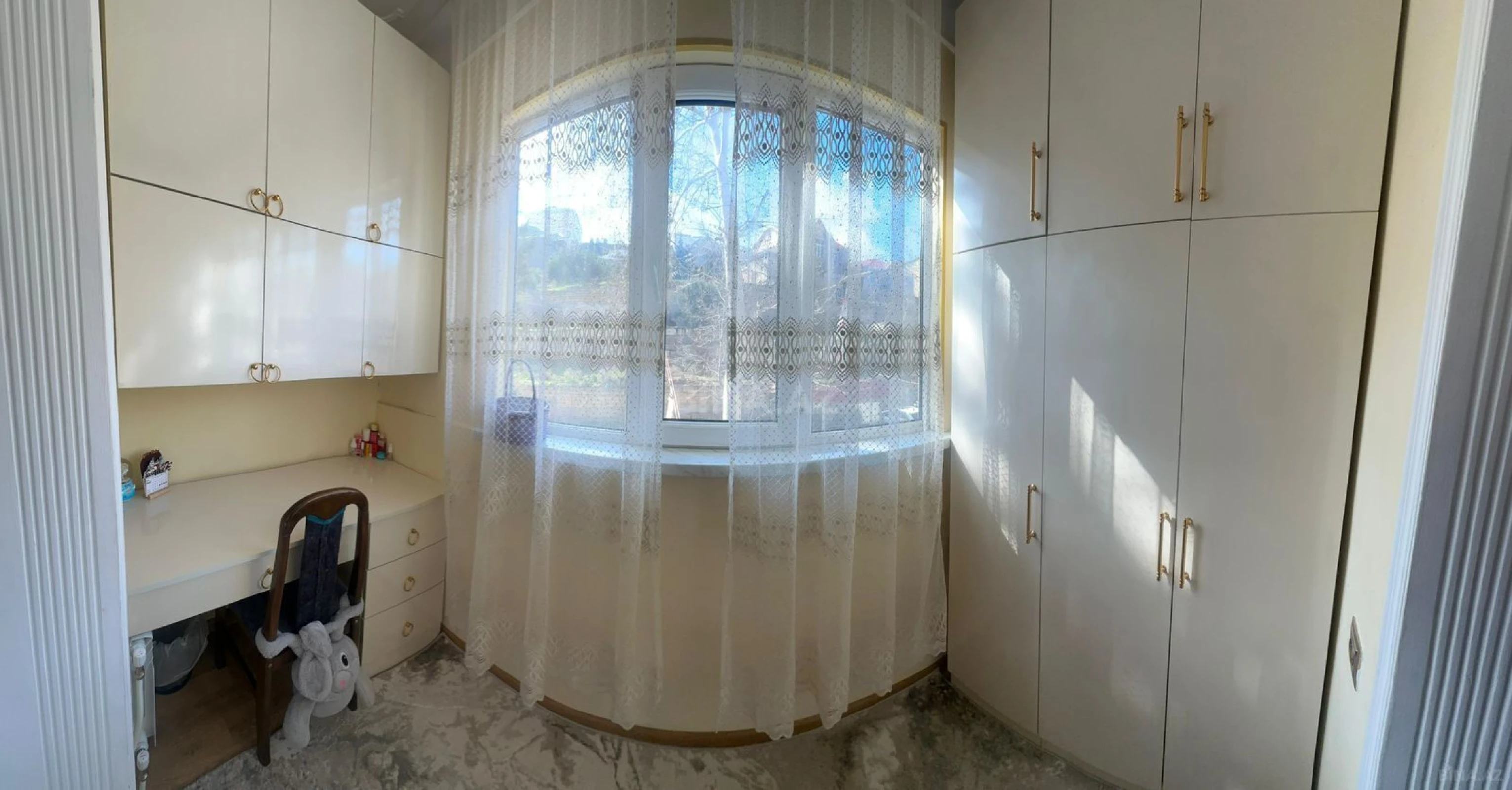 Satılır 3 otaqlı mənzil 90 m²