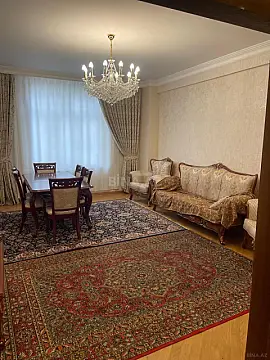 Satılır 2 otaqlı mənzil 106 m² — Bakı, Həzi Aslanov qəs. 2 otaq 106.00 m²