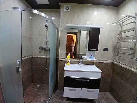 Satılır 2 otaqlı mənzil 106 m²