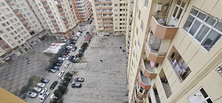 Satılır 2 otaqlı mənzil 73 m²
