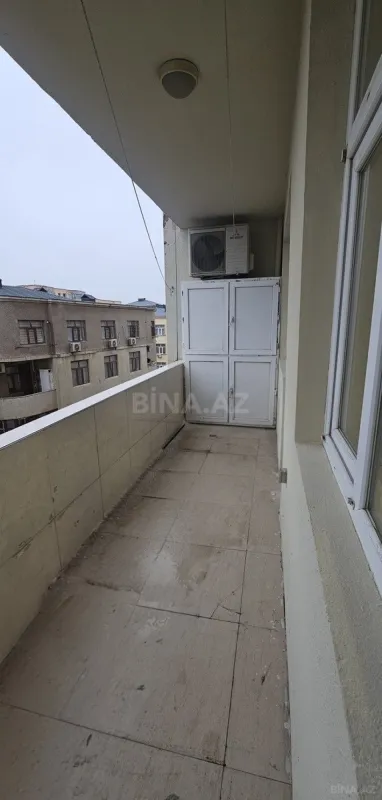 Satılır 2 otaqlı mənzil 73 m²