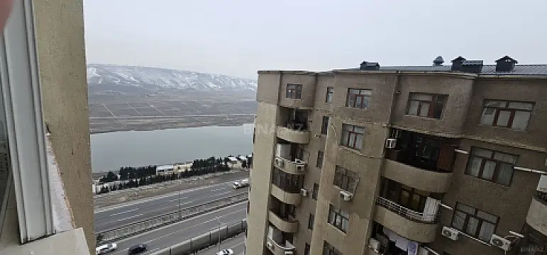 Satılır 2 otaqlı mənzil 73 m² — Bakı, İnşaatçılar 2 otaq 73.00 m²