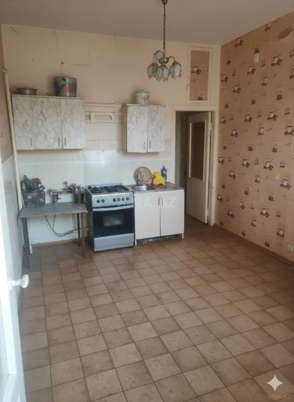Satılır 2 otaqlı mənzil 68 m²