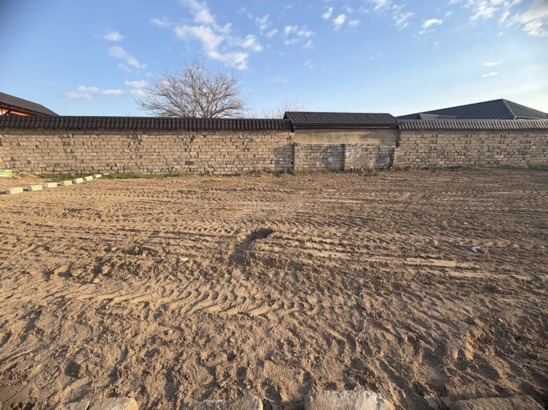 Satılır torpaq sahəsi 4 m²