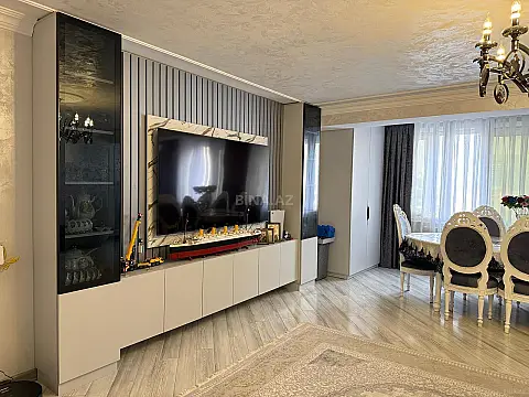Satılır 4 otaqlı mənzil 120 m²