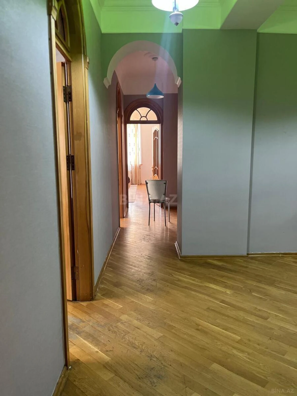 Satılır 3 otaqlı mənzil 129 m²
