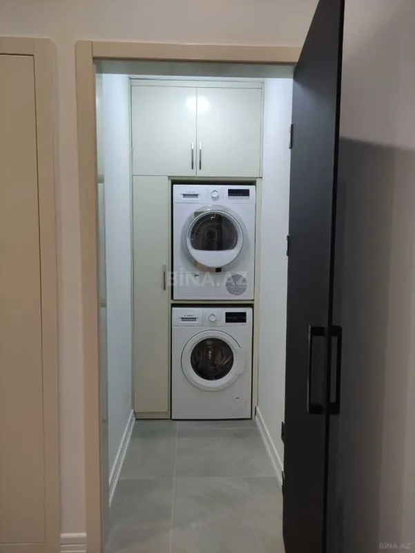 Satılır 2 otaqlı mənzil 77.7 m²