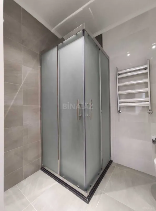 Satılır 2 otaqlı mənzil 77.7 m²