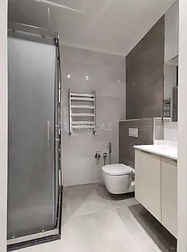 Satılır 2 otaqlı mənzil 77.7 m²