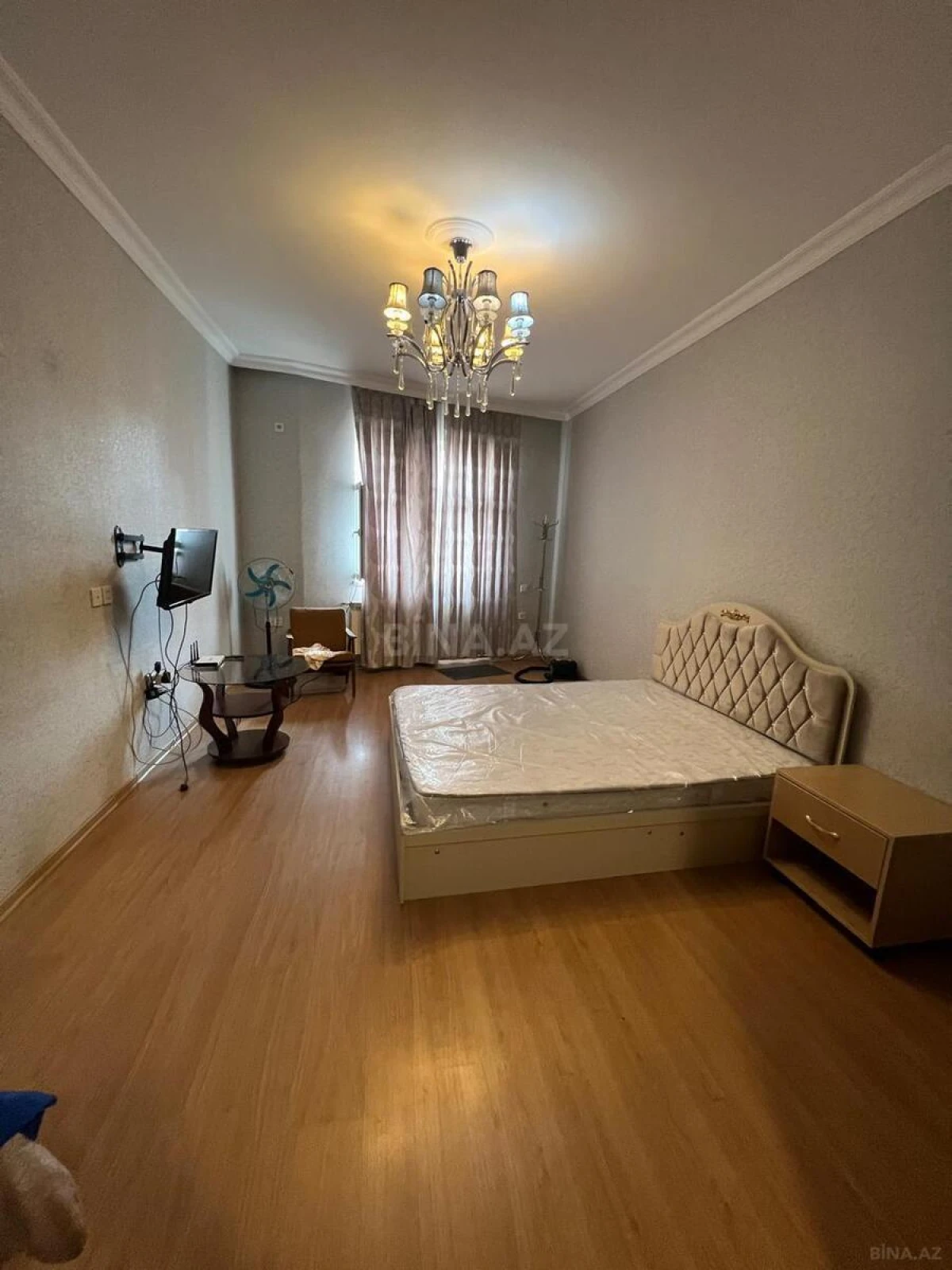 Kirayə verilir 1 otaqlı mənzil 56 m²