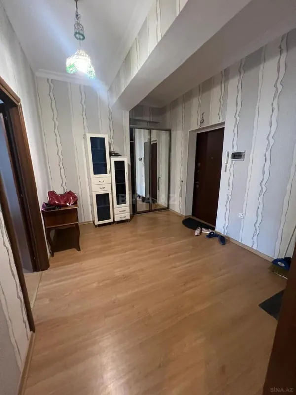 Kirayə verilir 1 otaqlı mənzil 56 m²