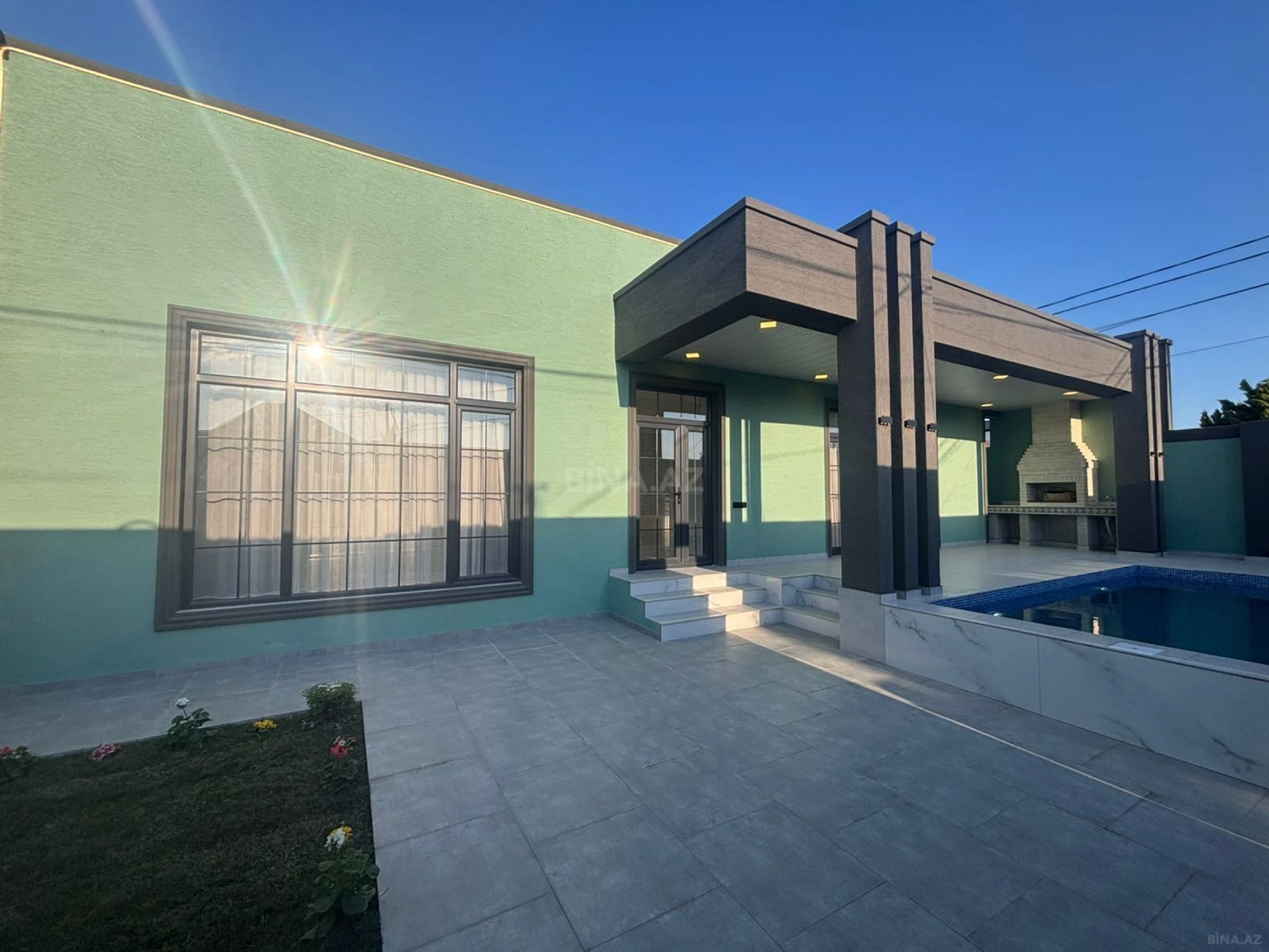 Satılır 4 otaqlı həyət evi 160 m²