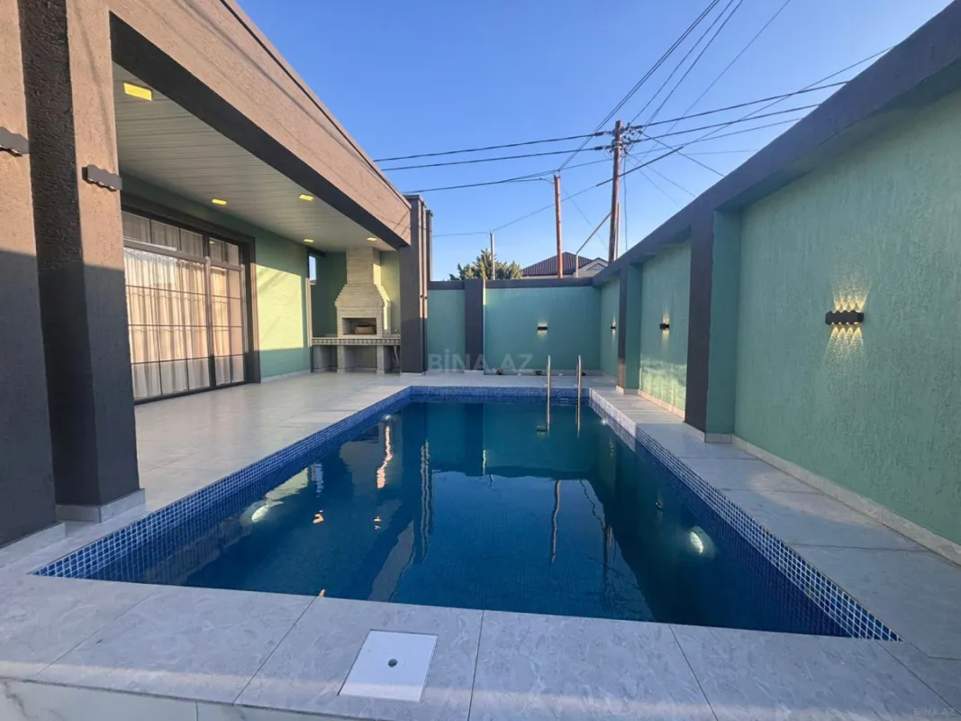 Satılır 4 otaqlı həyət evi 160 m²