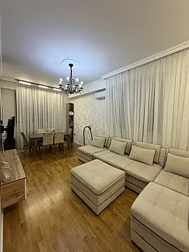 Satılır 2 otaqlı mənzil 65 m²