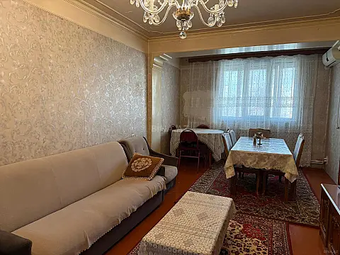 Satılır 2 otaqlı mənzil 55 m²