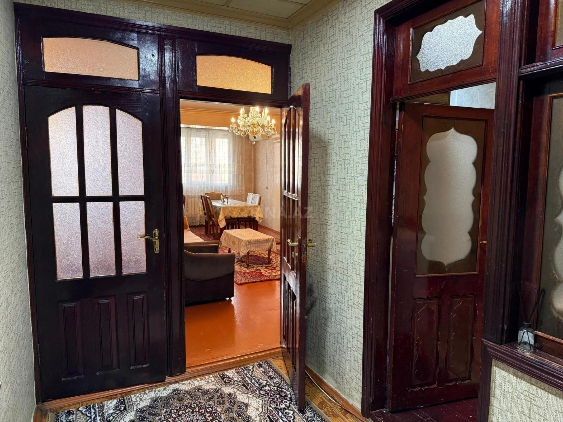 Satılır 2 otaqlı mənzil 55 m²