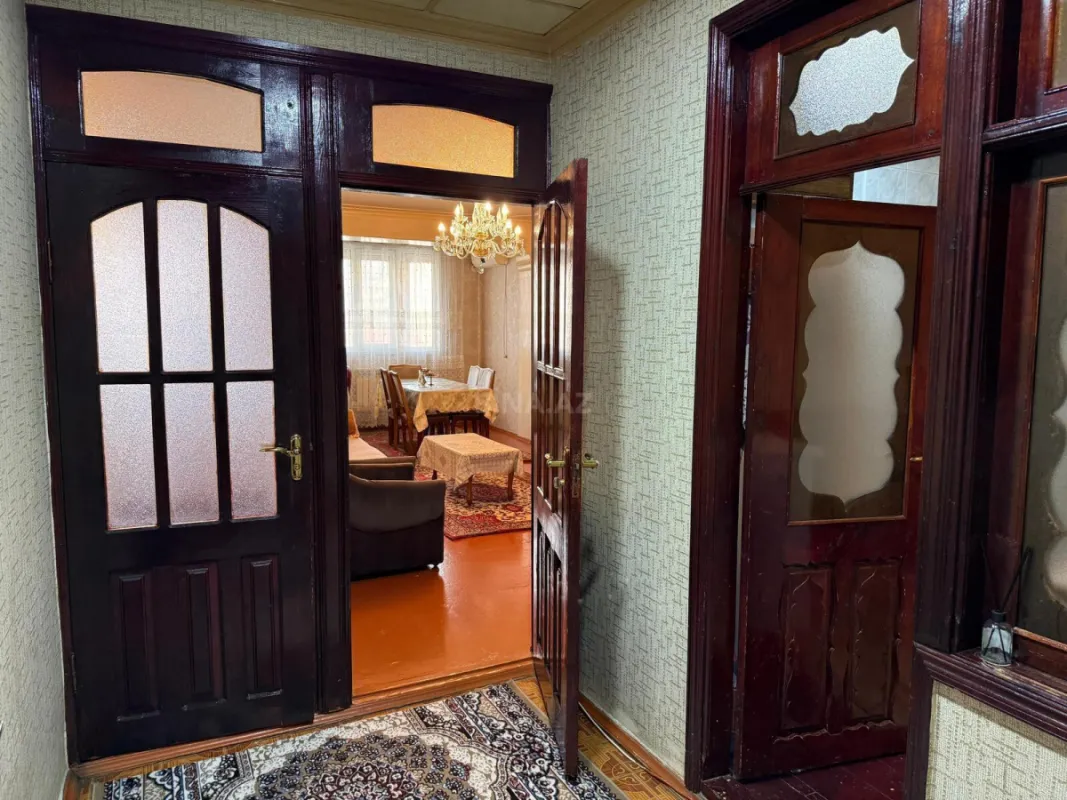 Satılır 2 otaqlı mənzil 55 m²