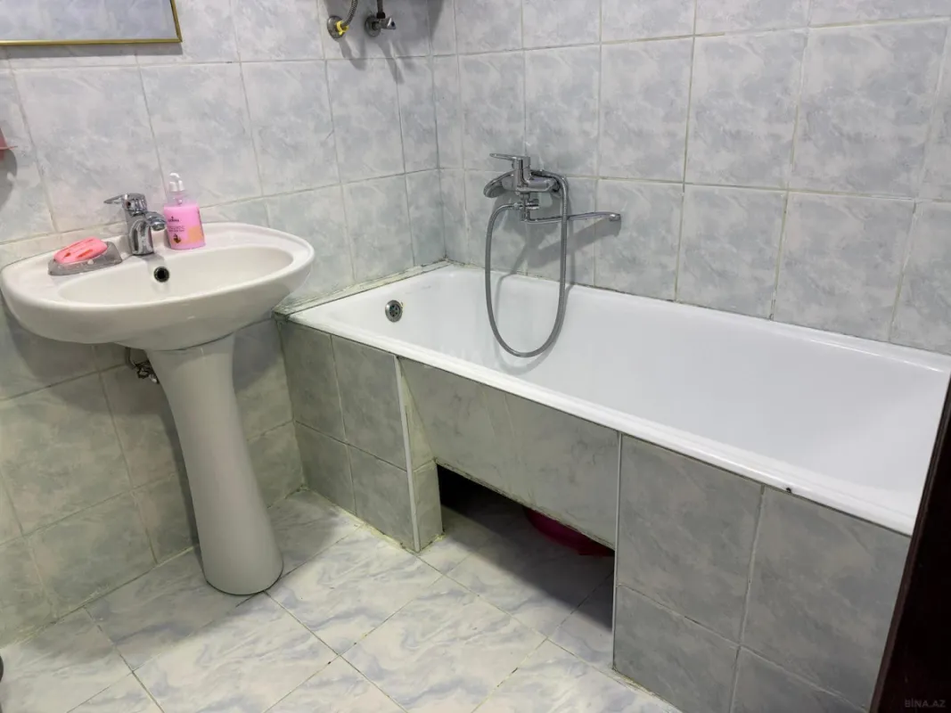 Satılır 2 otaqlı mənzil 55 m²