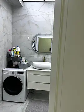 Satılır 2 otaqlı mənzil 85 m²