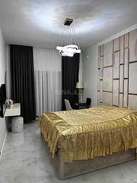 Satılır 2 otaqlı mənzil 85 m²