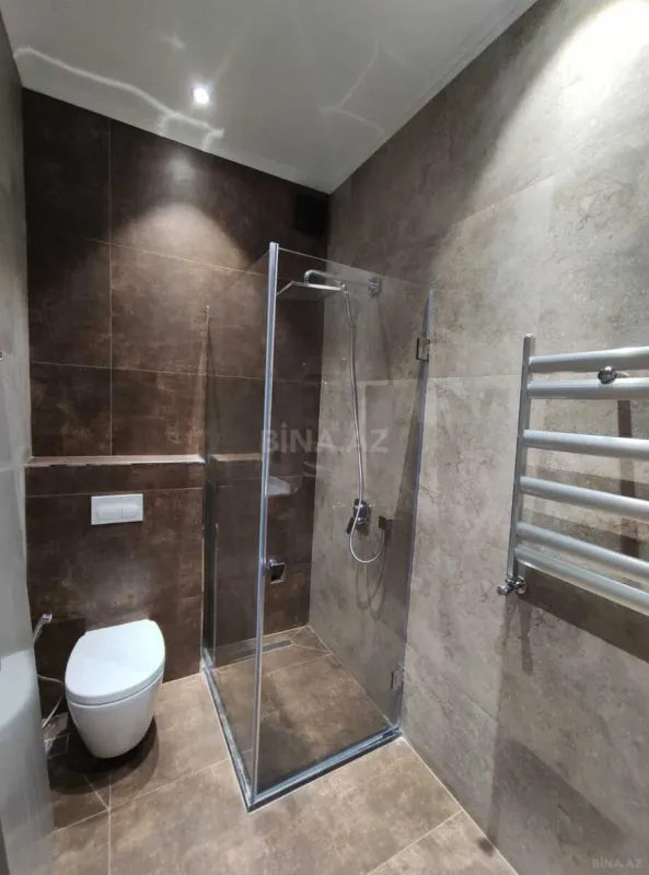 Satılır 2 otaqlı mənzil 92.2 m²