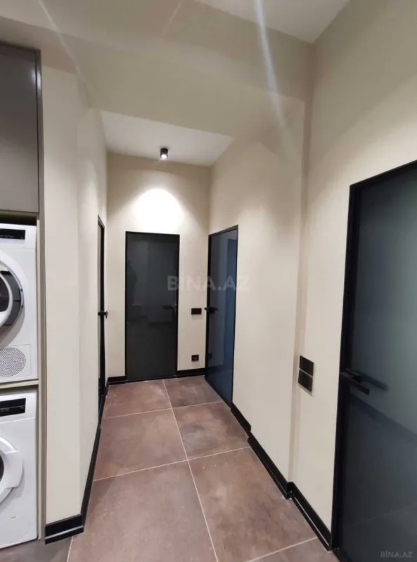 Satılır 2 otaqlı mənzil 92.2 m²