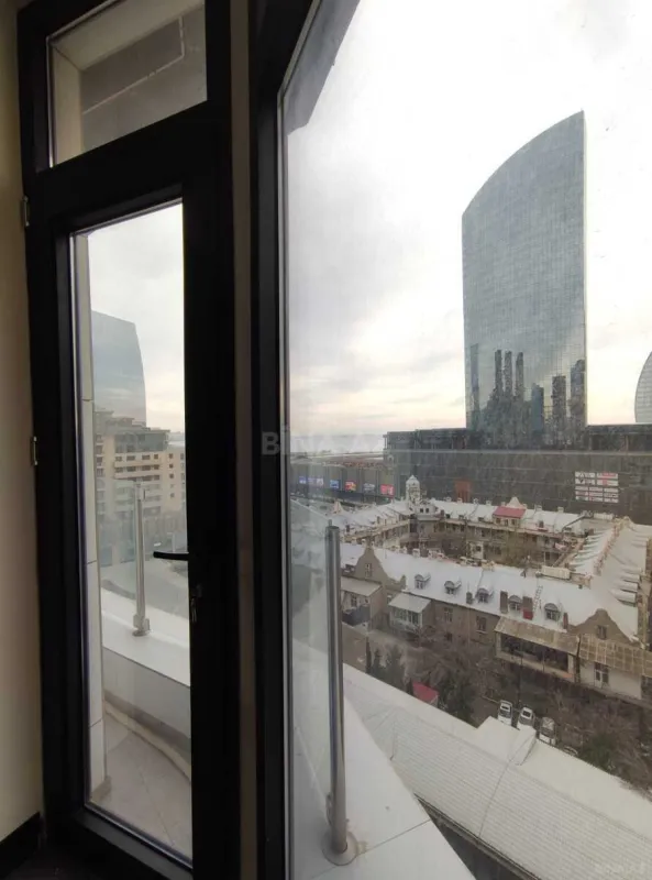 Satılır 2 otaqlı mənzil 92.2 m²