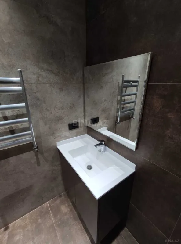 Satılır 2 otaqlı mənzil 92.2 m²