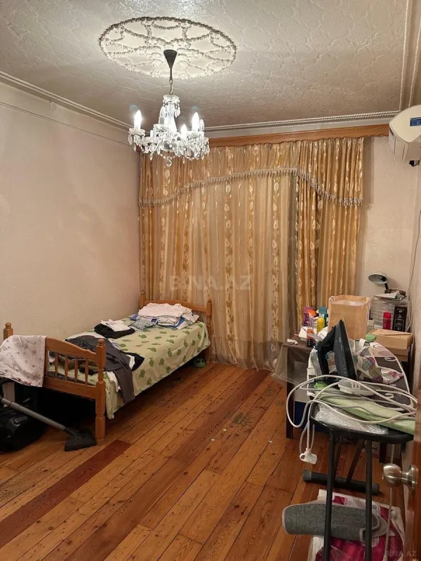 Satılır 4 otaqlı mənzil 85 m²