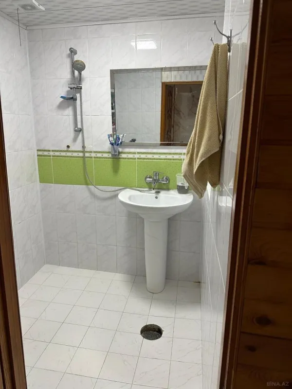 Satılır 4 otaqlı mənzil 85 m²