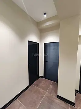 Satılır 3 otaqlı mənzil 134.5 m²