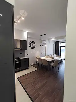 Satılır 2 otaqlı mənzil 81.4 m²