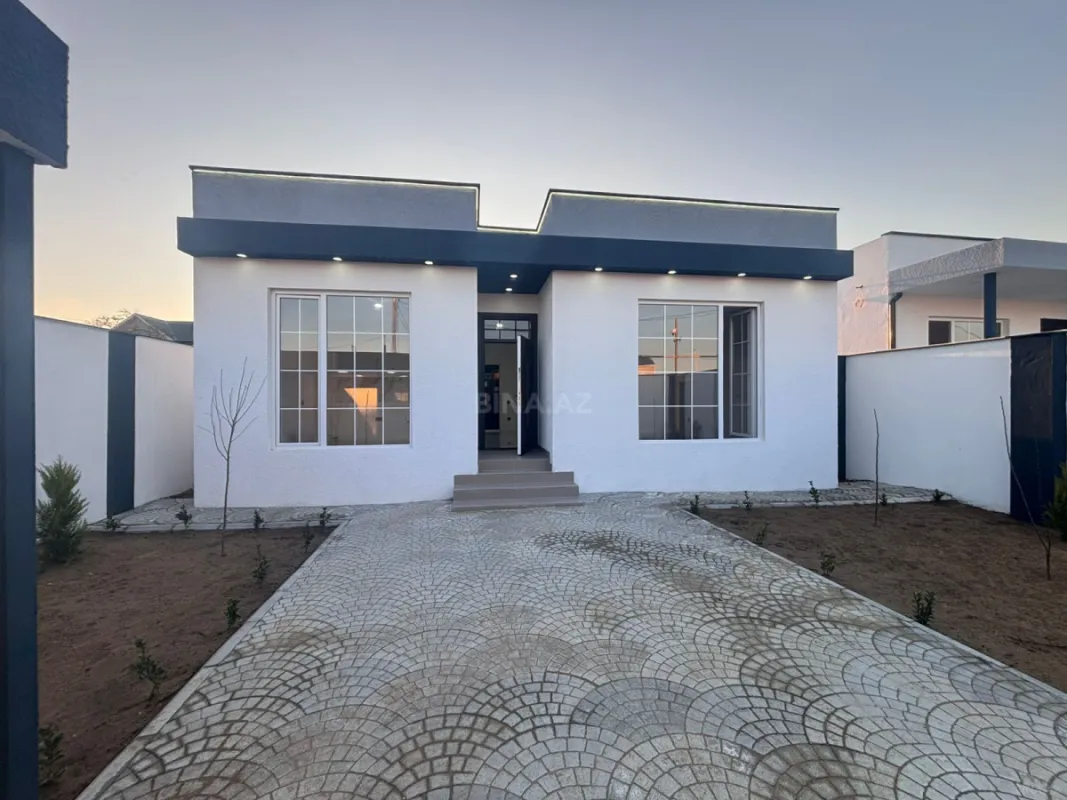 Satılır 3 otaqlı həyət evi 100 m²