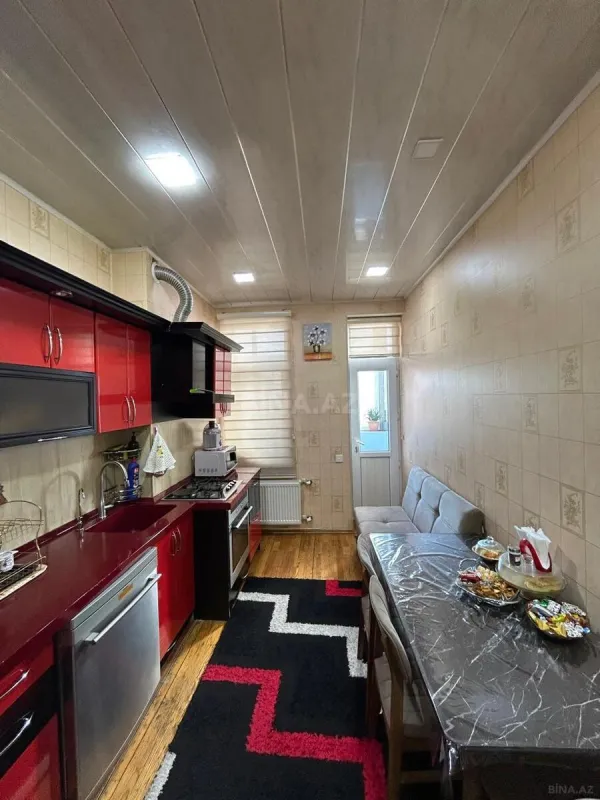 Satılır 3 otaqlı mənzil 103 m²