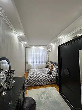 Satılır 3 otaqlı mənzil 103 m²