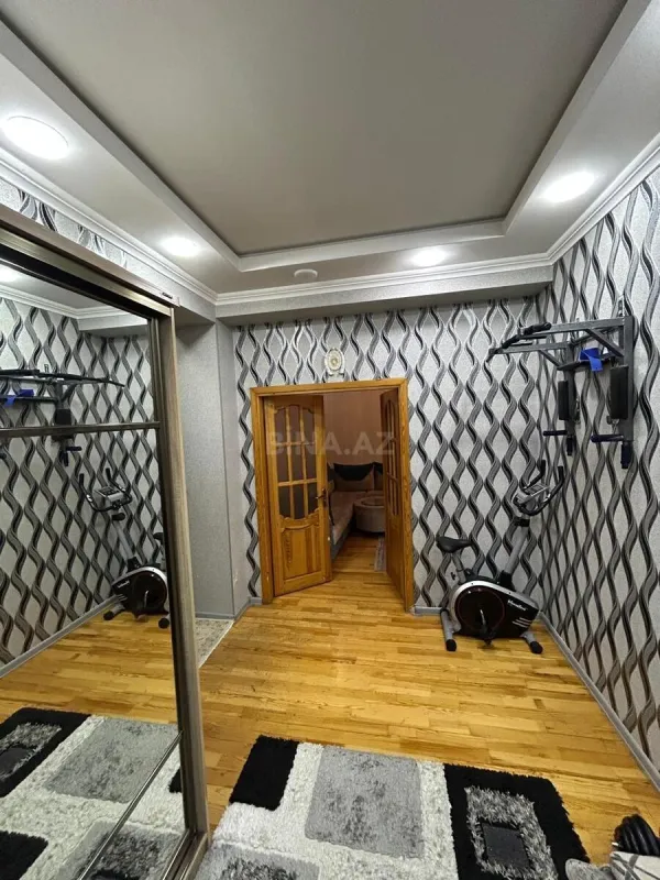 Satılır 3 otaqlı mənzil 103 m²