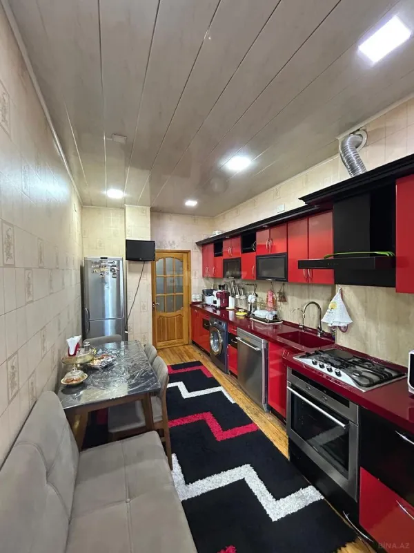 Satılır 3 otaqlı mənzil 103 m²