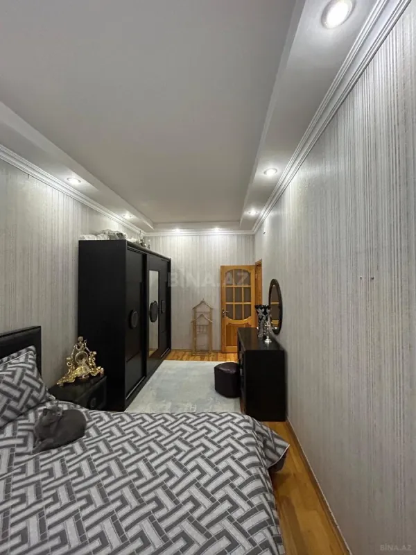 Satılır 3 otaqlı mənzil 103 m²