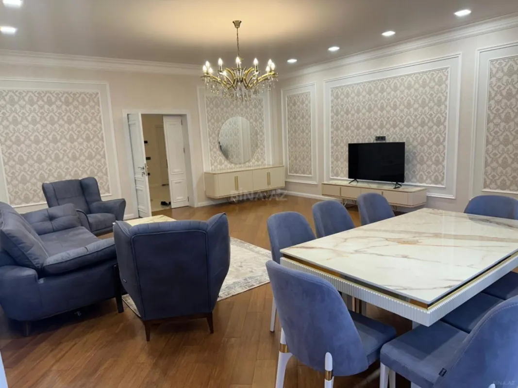 Kirayə verilir 3 otaqlı mənzil 175 m²