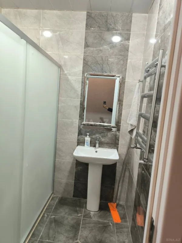 Kirayə verilir 3 otaqlı mənzil 102 m²