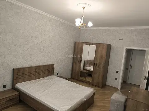Kirayə verilir 3 otaqlı mənzil 102 m²