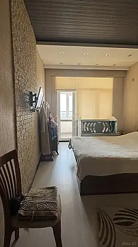 Satılır 4 otaqlı mənzil 112.1 m²