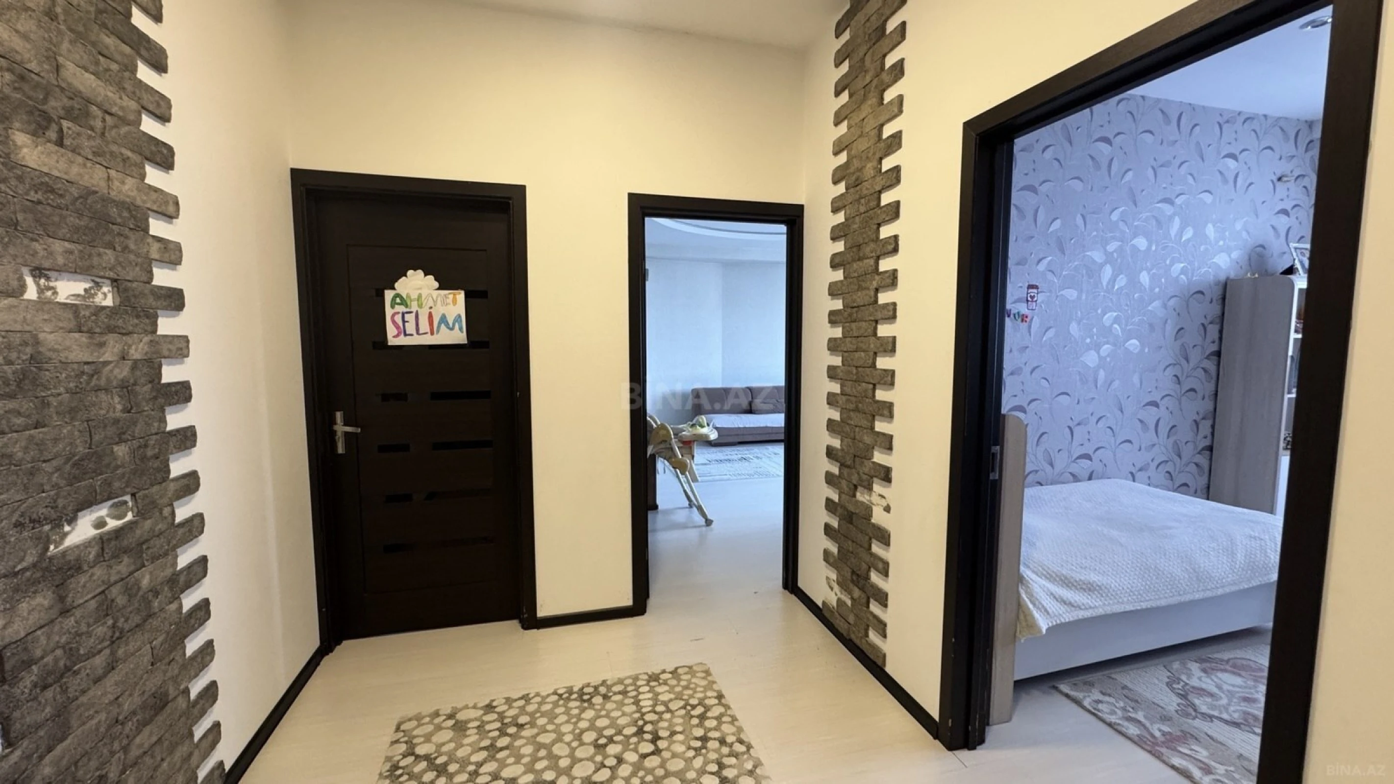Satılır 4 otaqlı mənzil 112.1 m²
