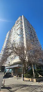 Satılır 3 otaqlı mənzil 80 m² — Bakı, Memar Əcəmi yanı 3 otaq 80.00 m²