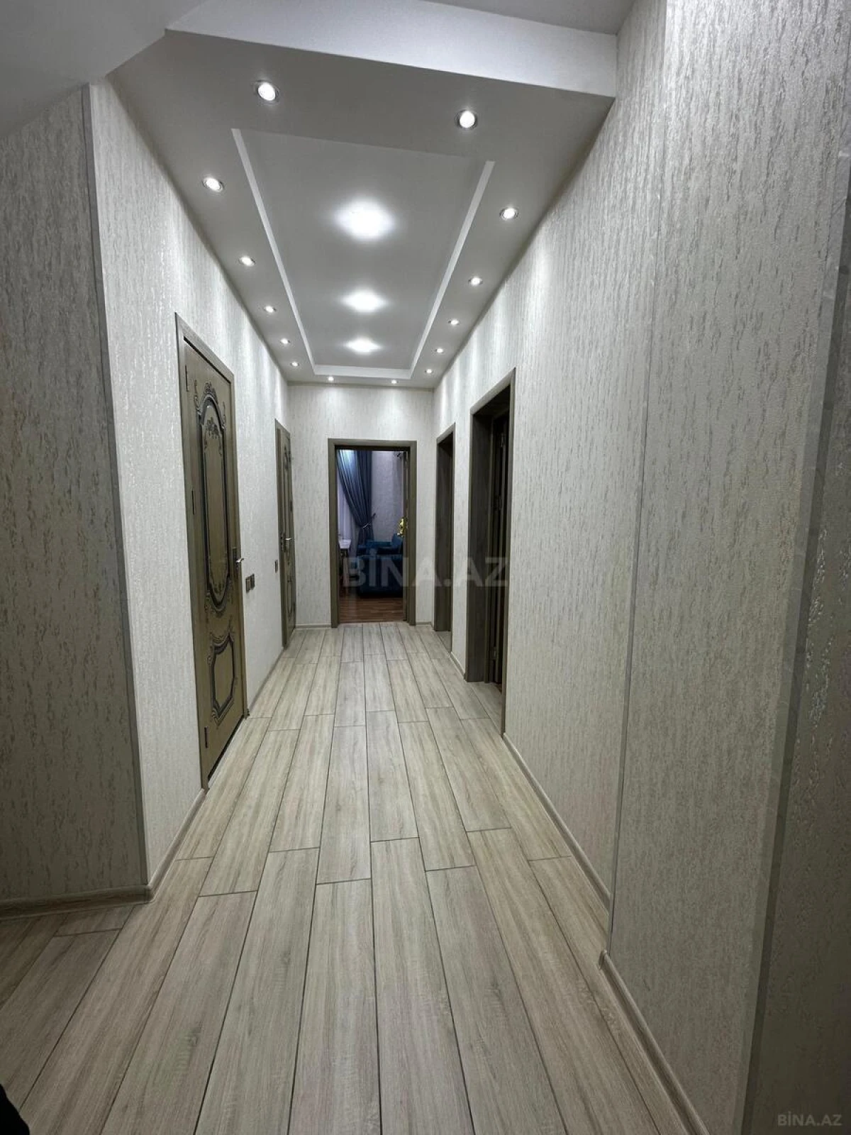 Satılır 5 otaqlı həyət evi 170 m²