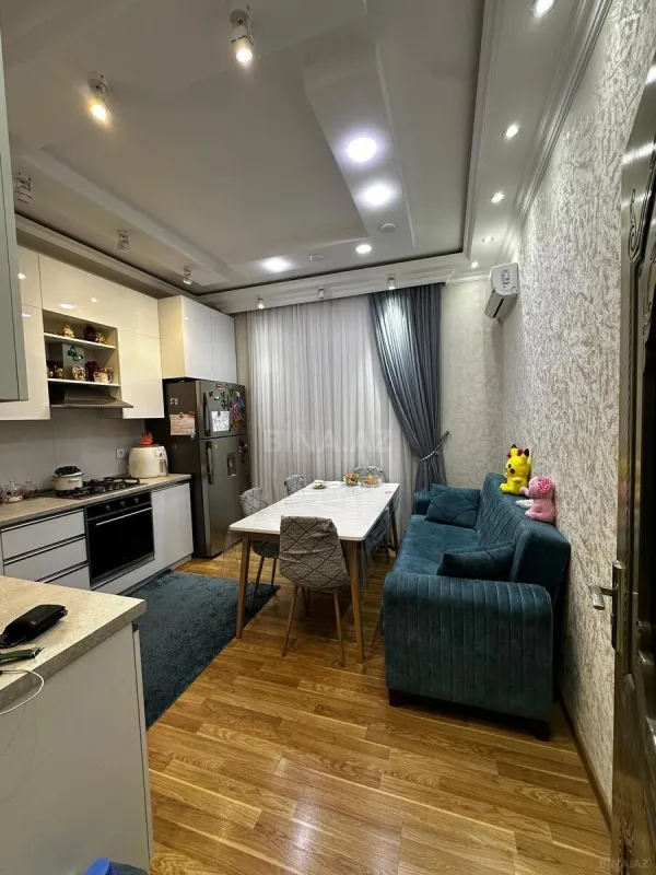 Satılır 5 otaqlı həyət evi 170 m²