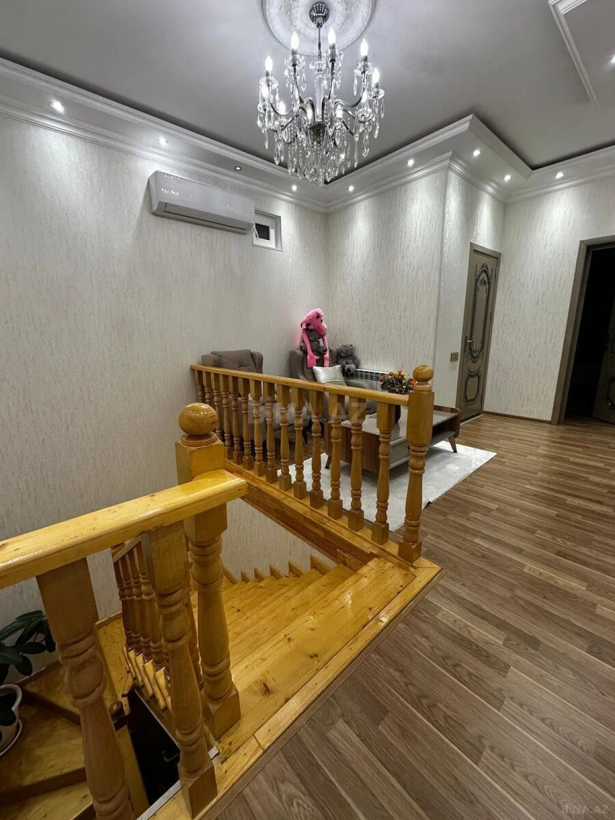 Satılır 5 otaqlı həyət evi 170 m²